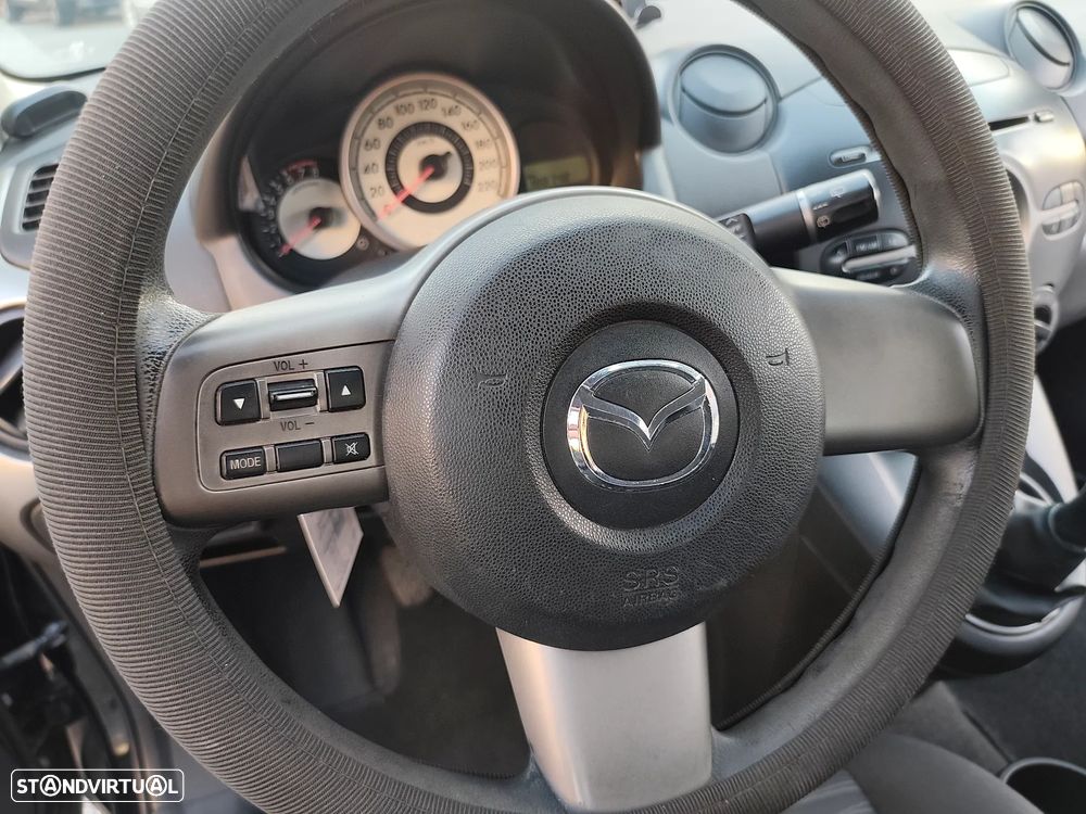 Mazda 2 1.3 MZR Comfort - 4