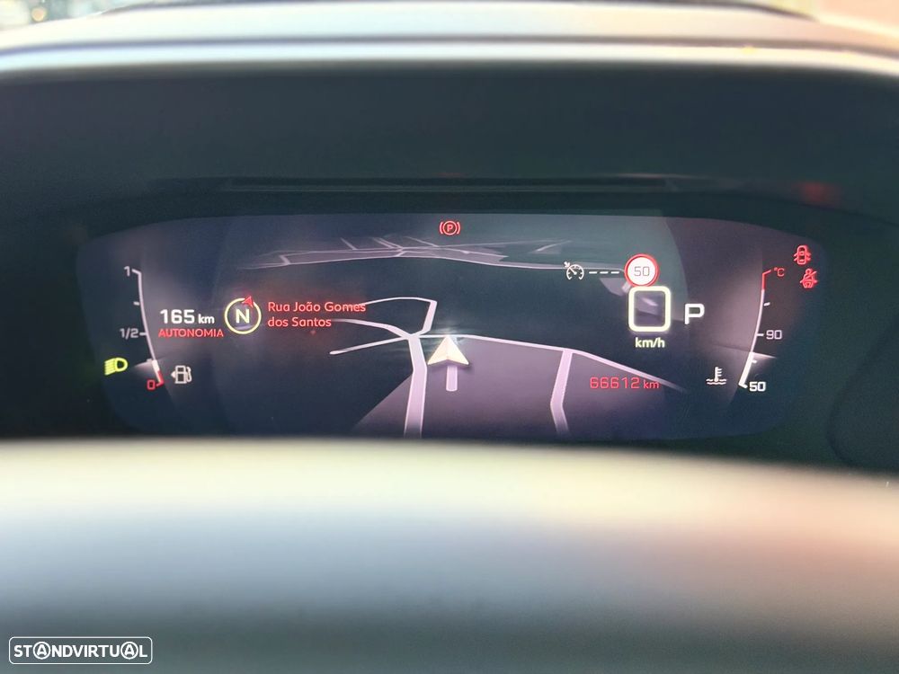 Peugeot 2008 1.2 PureTech GT Pack EAT8 - 7