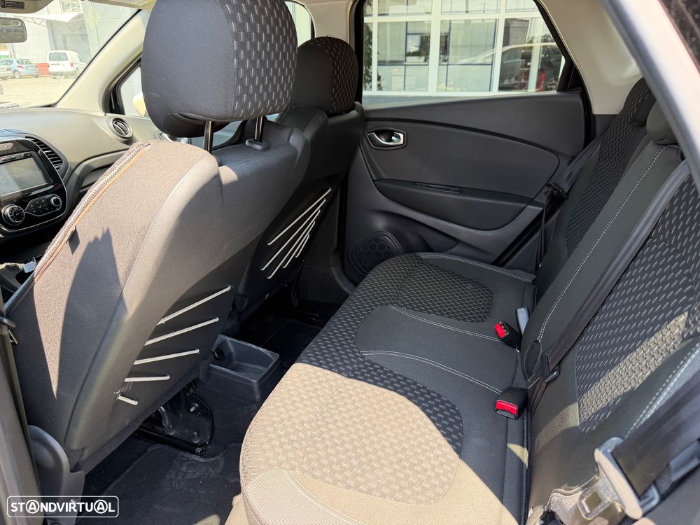 Renault Captur 0.9 TCE Exclusive - 14