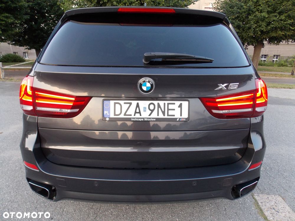 BMW X5 xDrive50i Sport-Aut - 11