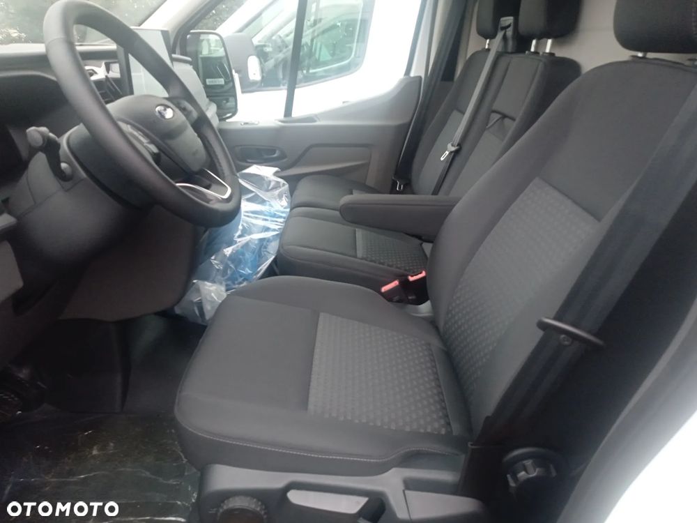 Ford Transit - 7