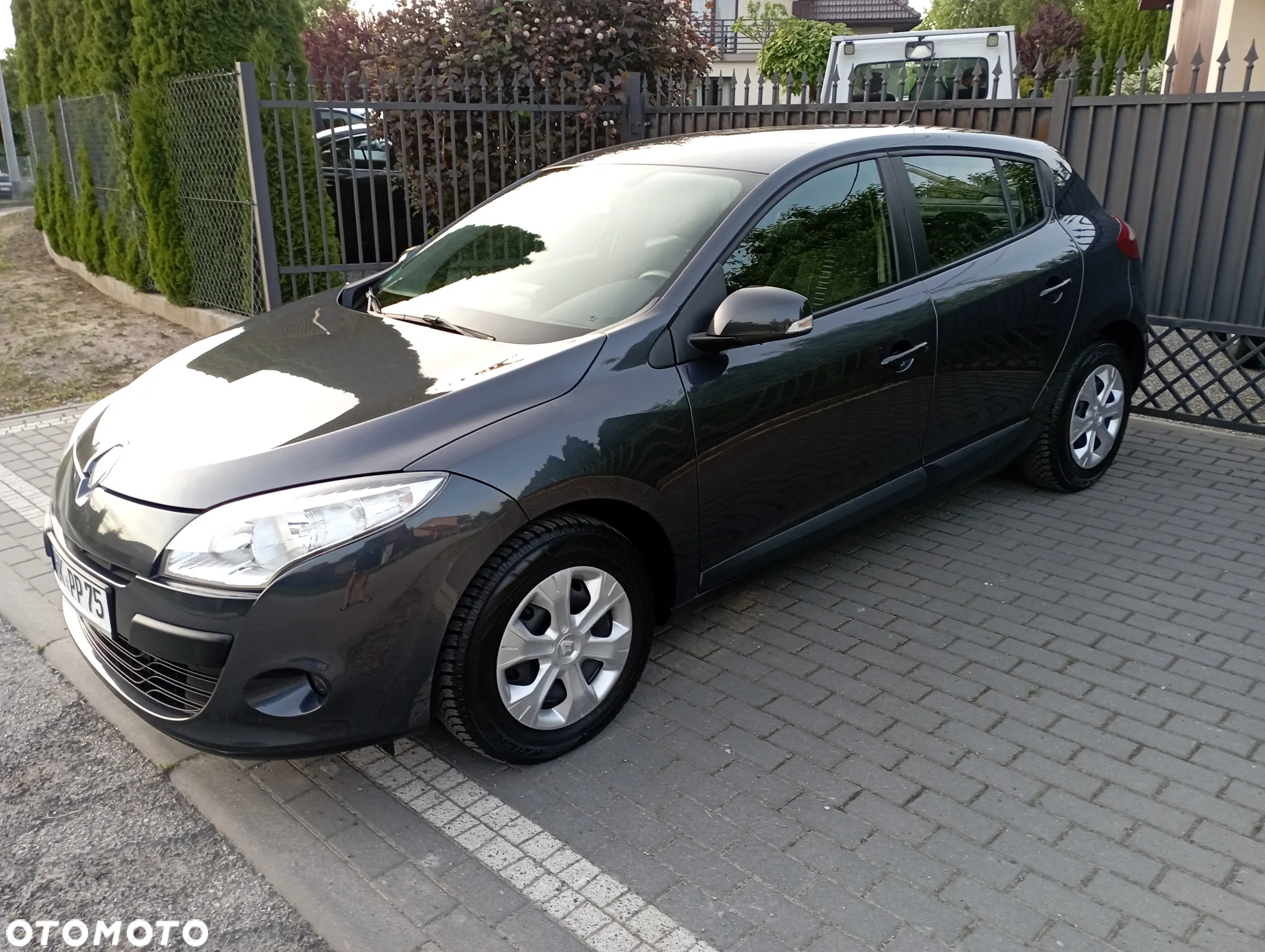 Renault Megane 1.6 16V 100 Authentique - 4