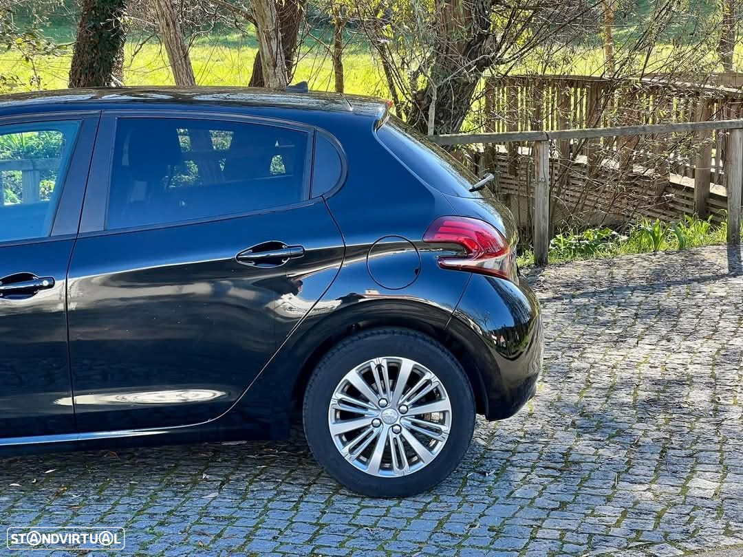 Peugeot 208 1.5 BlueHDi Allure - 10
