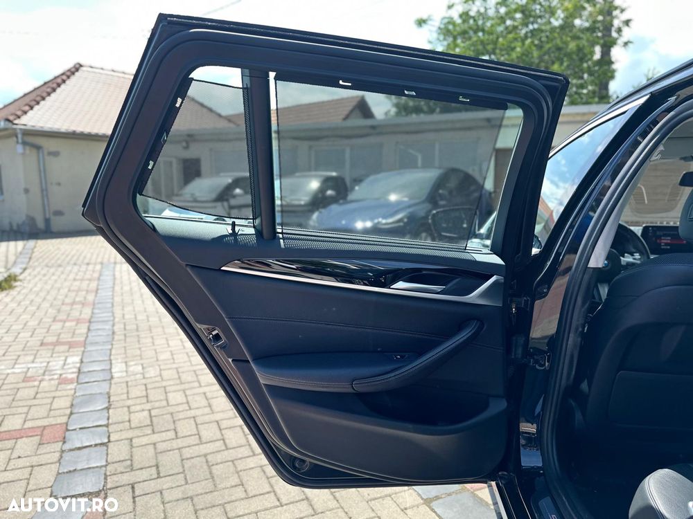 BMW Seria 5 520d xDrive Aut. Sport Line - 29