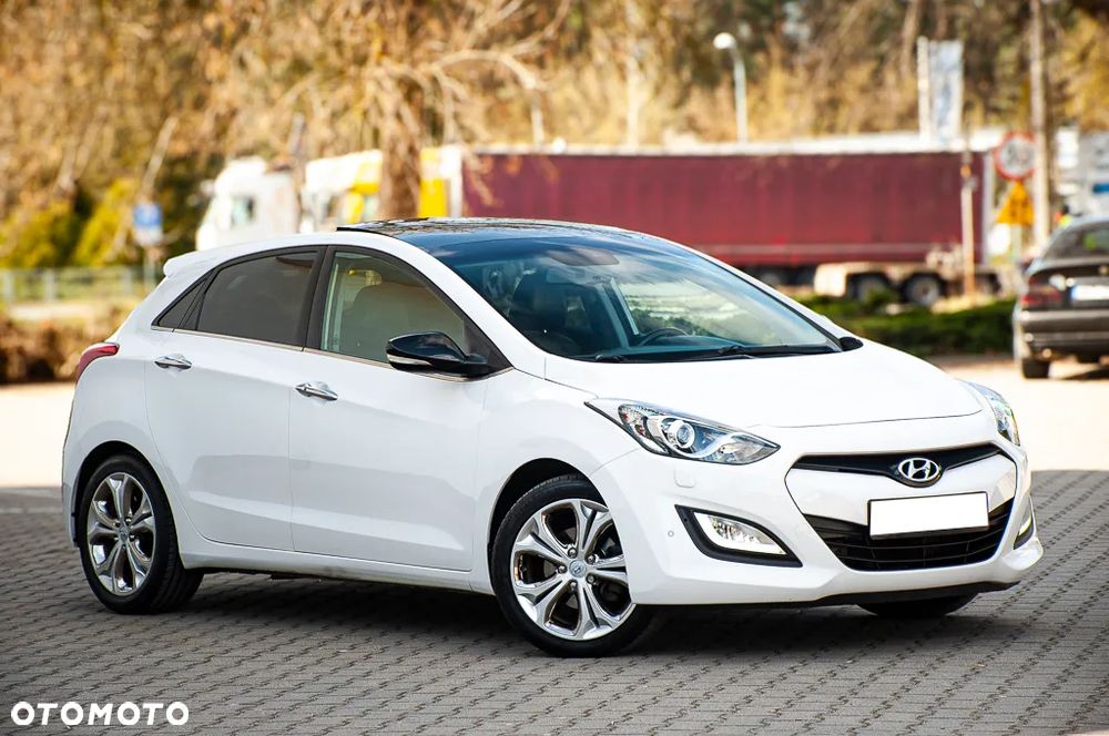 Hyundai i30 blue 1.6 CRDi Trend - 8