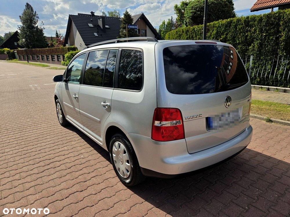 Volkswagen Touran 1.9 TDI Welcome - 4