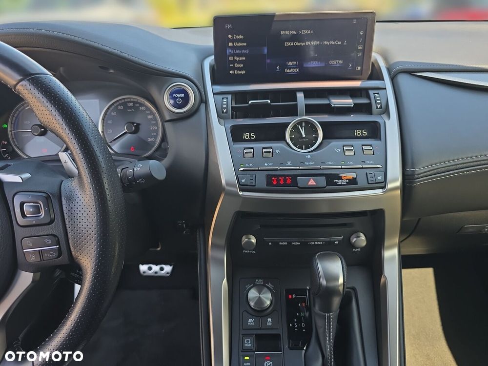 Lexus NX 300h F Sport Edition AWD - 15