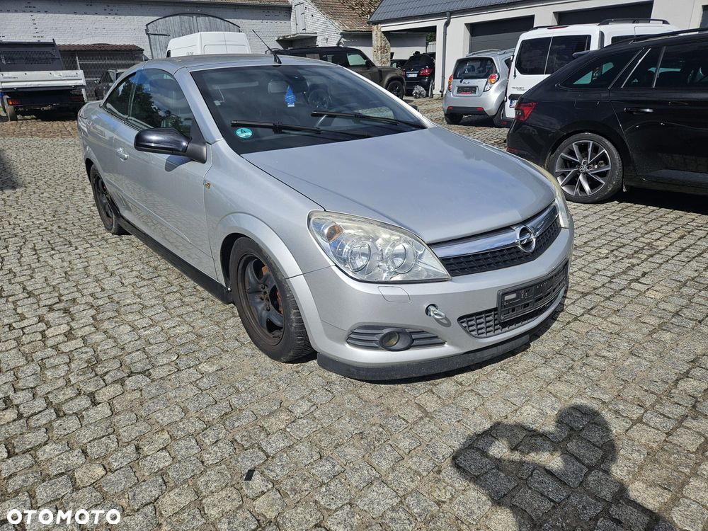 Opel Astra - 2