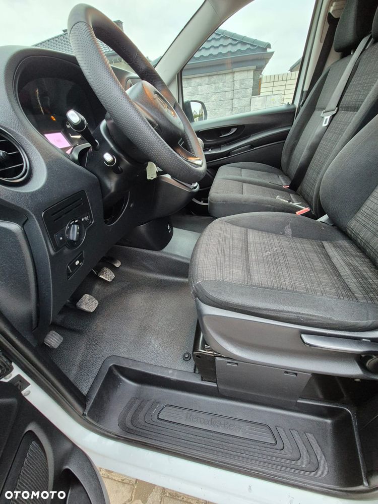 Mercedes-Benz Vito 2,2CDI ExtraLong 6osób Brygadówka Super stan - 11