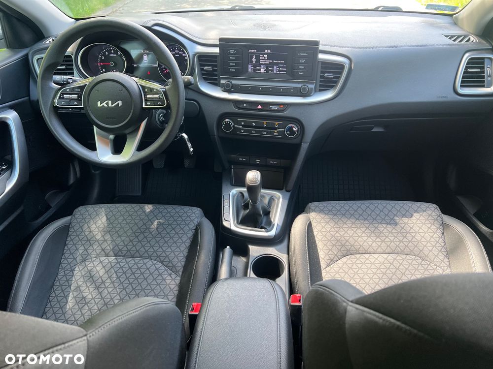 Kia Ceed 1.0 T-GDI M - 23