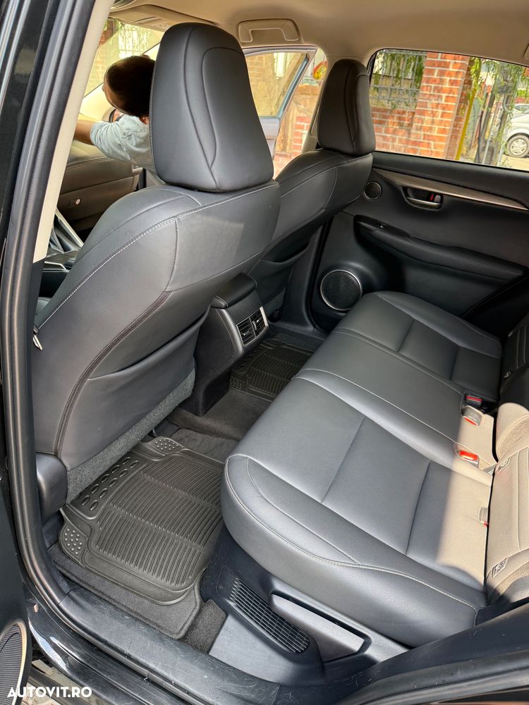 Lexus Seria NX 300h Style Edition - 20