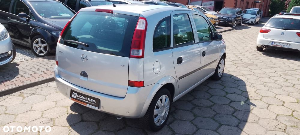 Opel Meriva ver-1-6-16v-cosmo-easytronic - 4