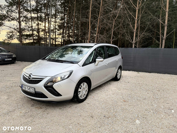 Opel Zafira 1.4 T Cosmo EU6