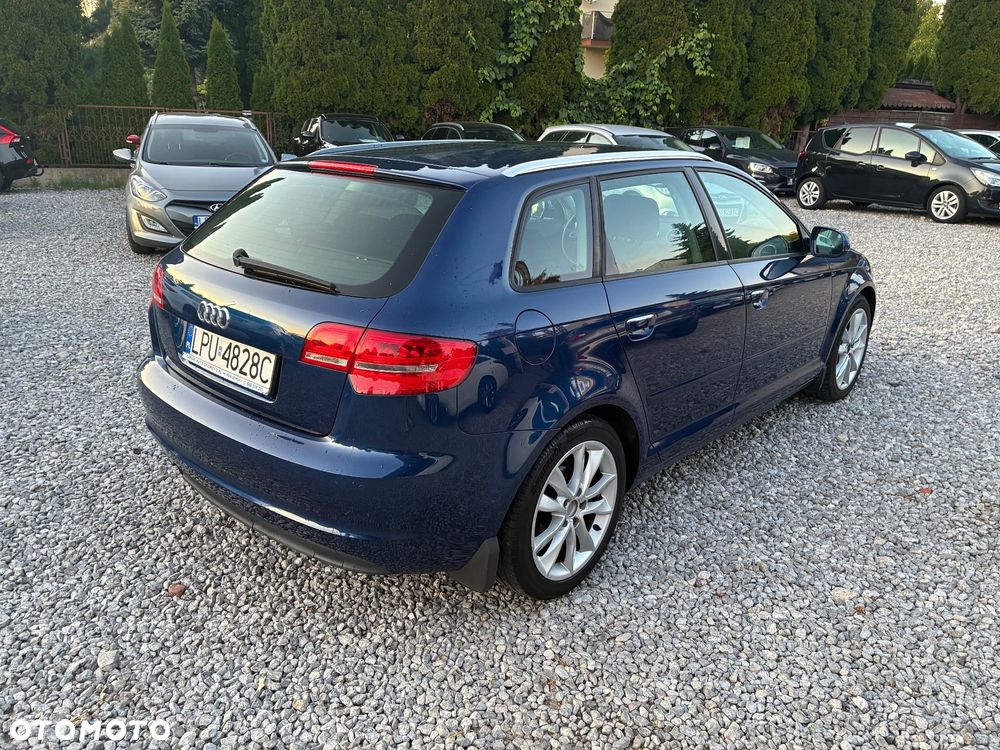 Audi A3 Sportback - 7