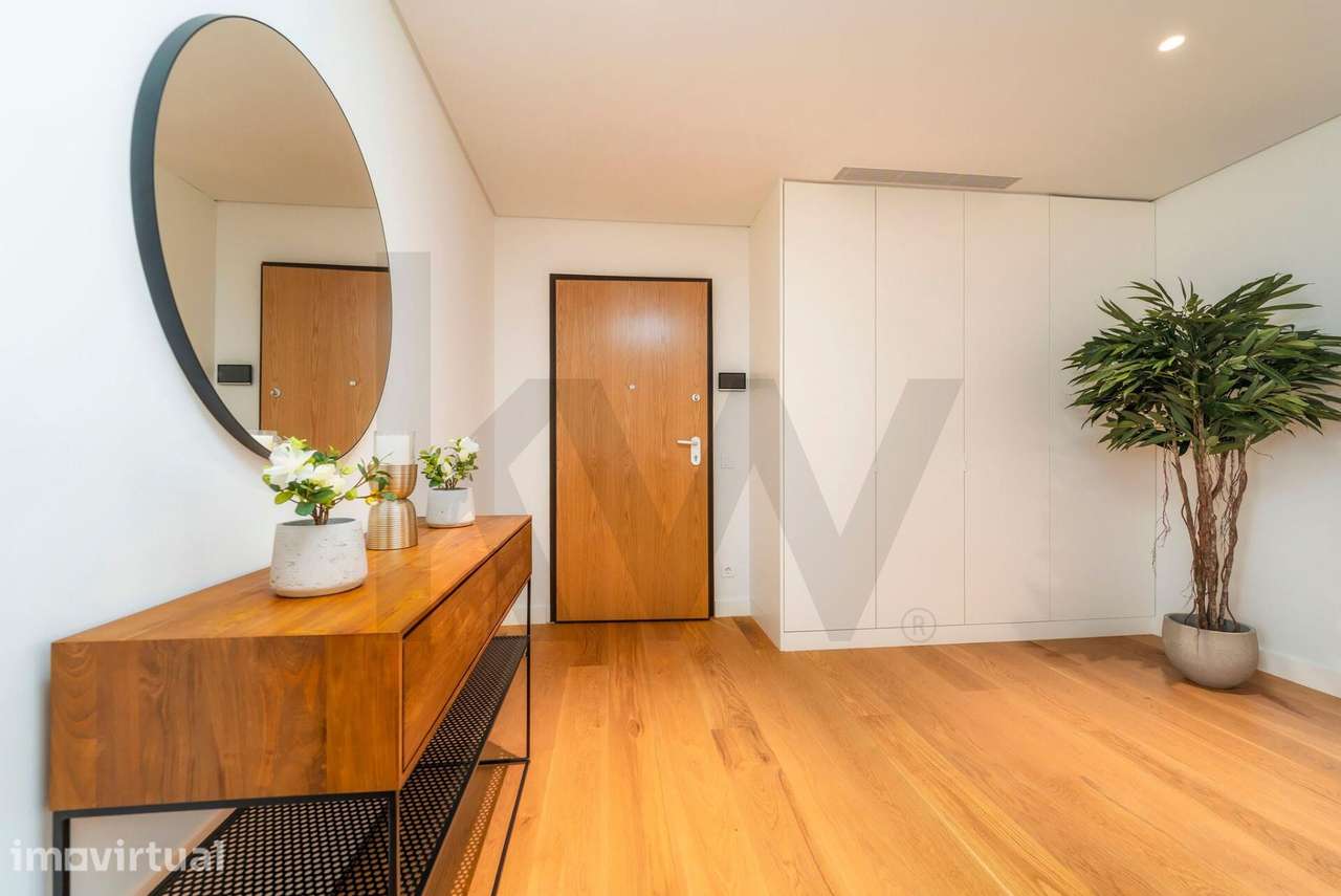 Apartamento de Luxo em Quarteira: Uma Oportunidade Exclusiva - Grande imagem: 3/60
