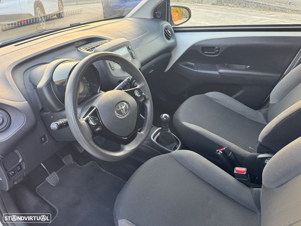 Toyota Aygo - 7