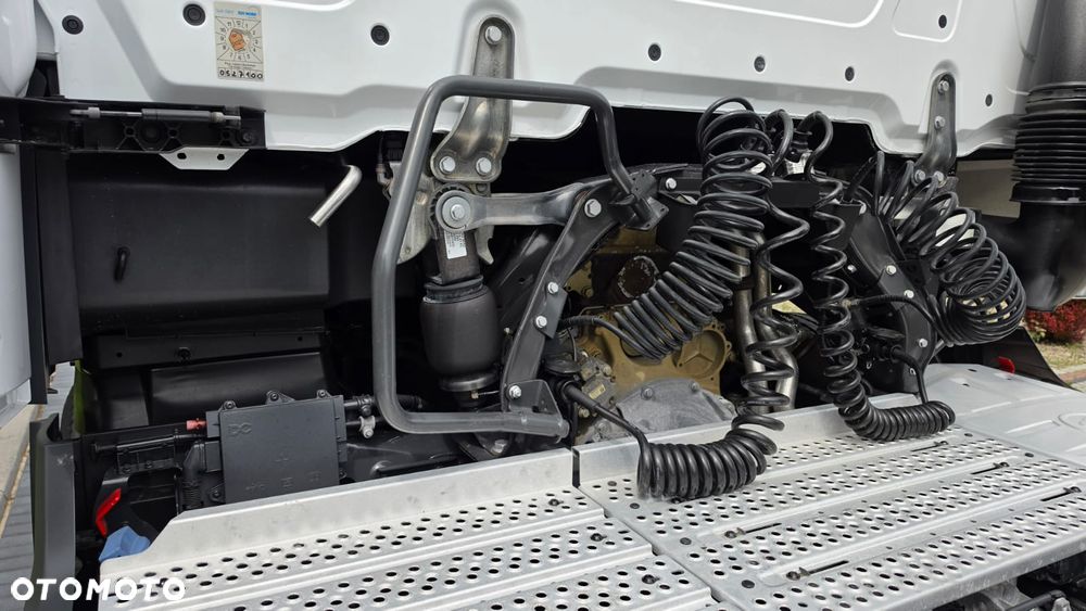 Mercedes-Benz ///ACTROS///MP5///1845/// 2021///PEŁNY ADR///GIGA SPACE CAB///SALONKA///XENON///ZABUDOWY MIĘDZYOSIOWE///KLIMATYZACJA POSTOJOWA///LEDY///VIRTUAL  COCPIT///STAN BARDZO DOBRY - 16