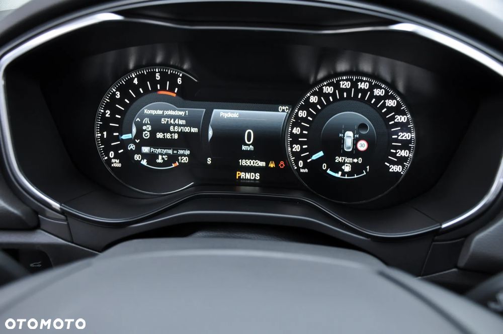 Ford Mondeo 2.0 TDCi Titanium PowerShift - 29