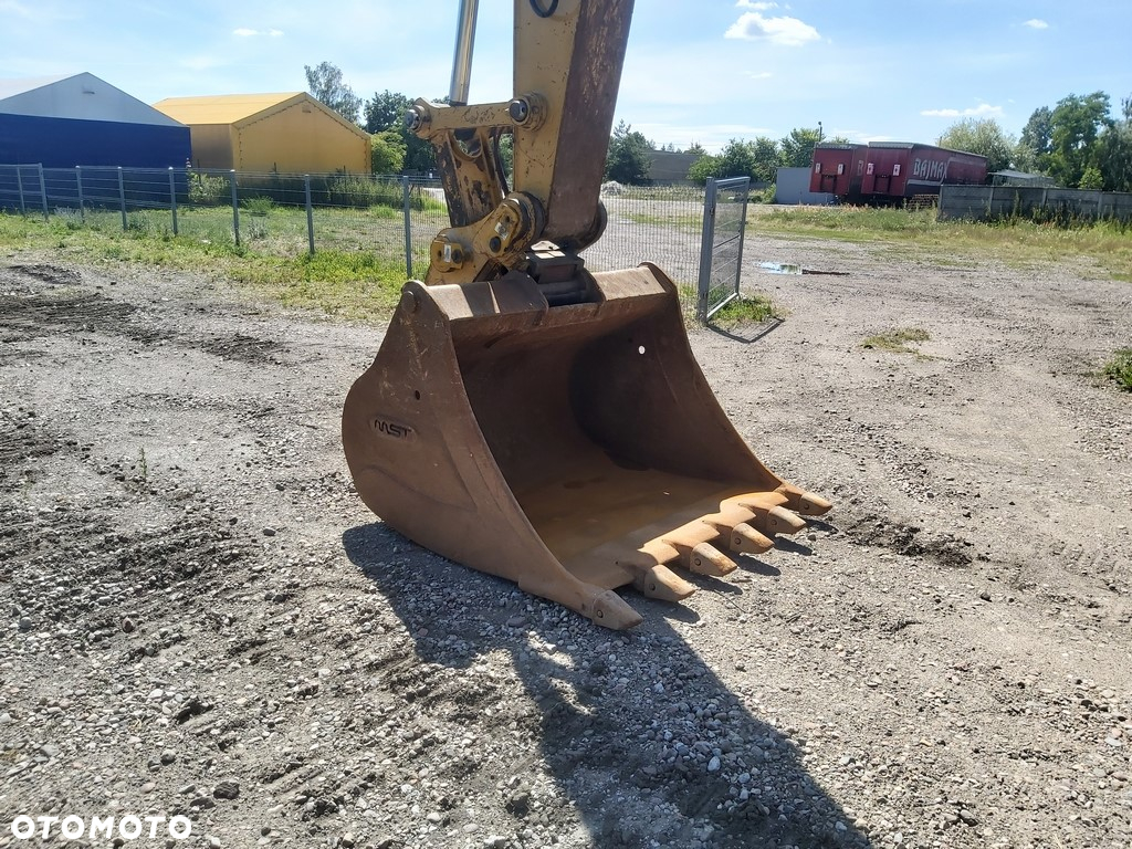 Caterpillar 320 EL - 16