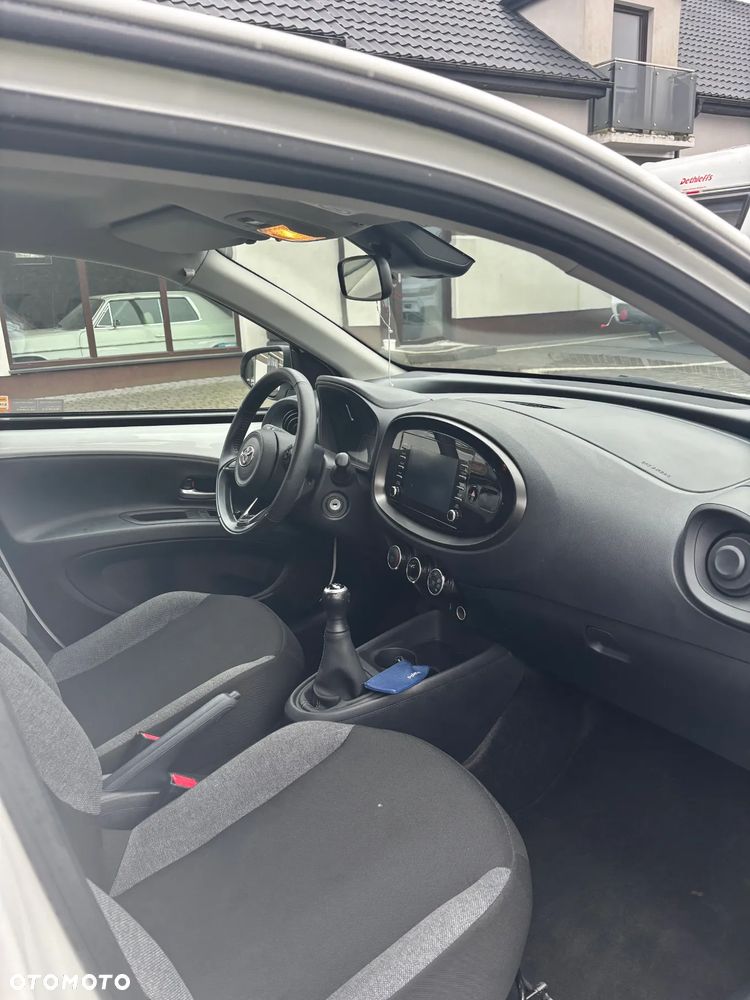 Toyota Aygo X - 11