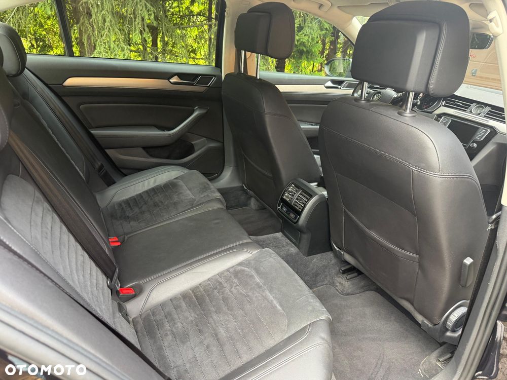 Volkswagen Passat 2.0 TDI BMT Highline - 11