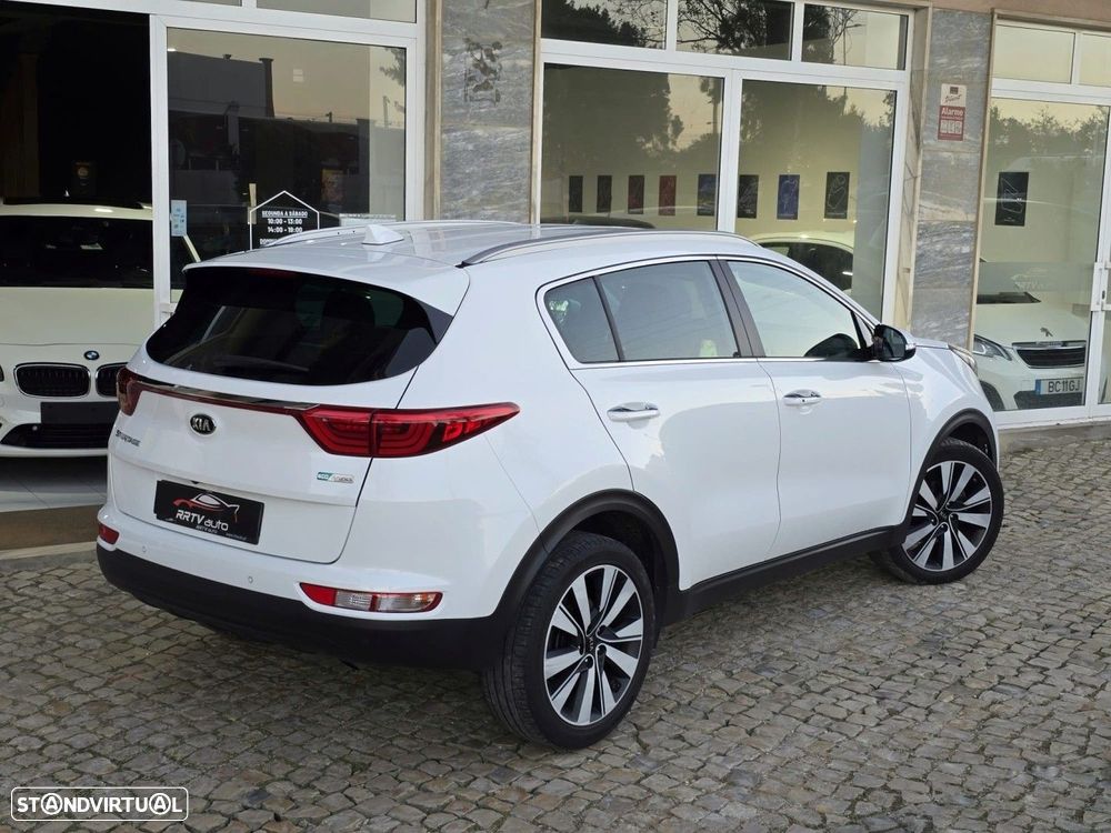 Kia Sportage 1.7 CRDI ISG TX Prime - 4