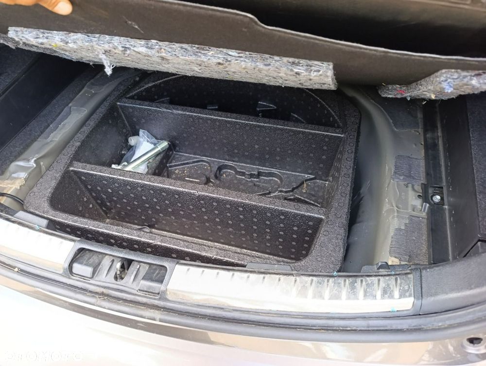 Toyota Auris - 20