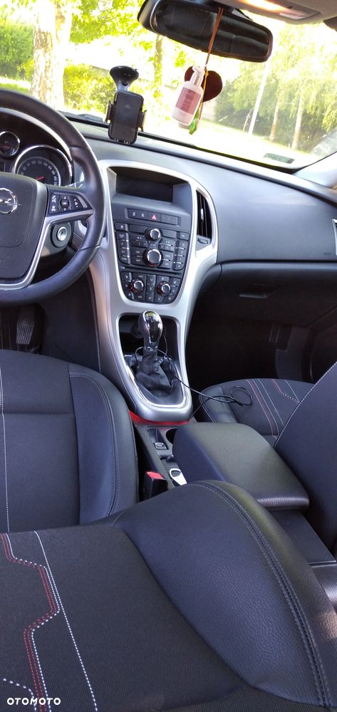 Opel Astra - 9
