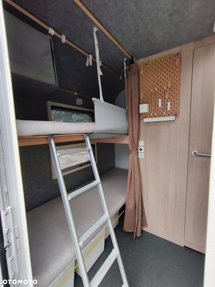 Adria - 19