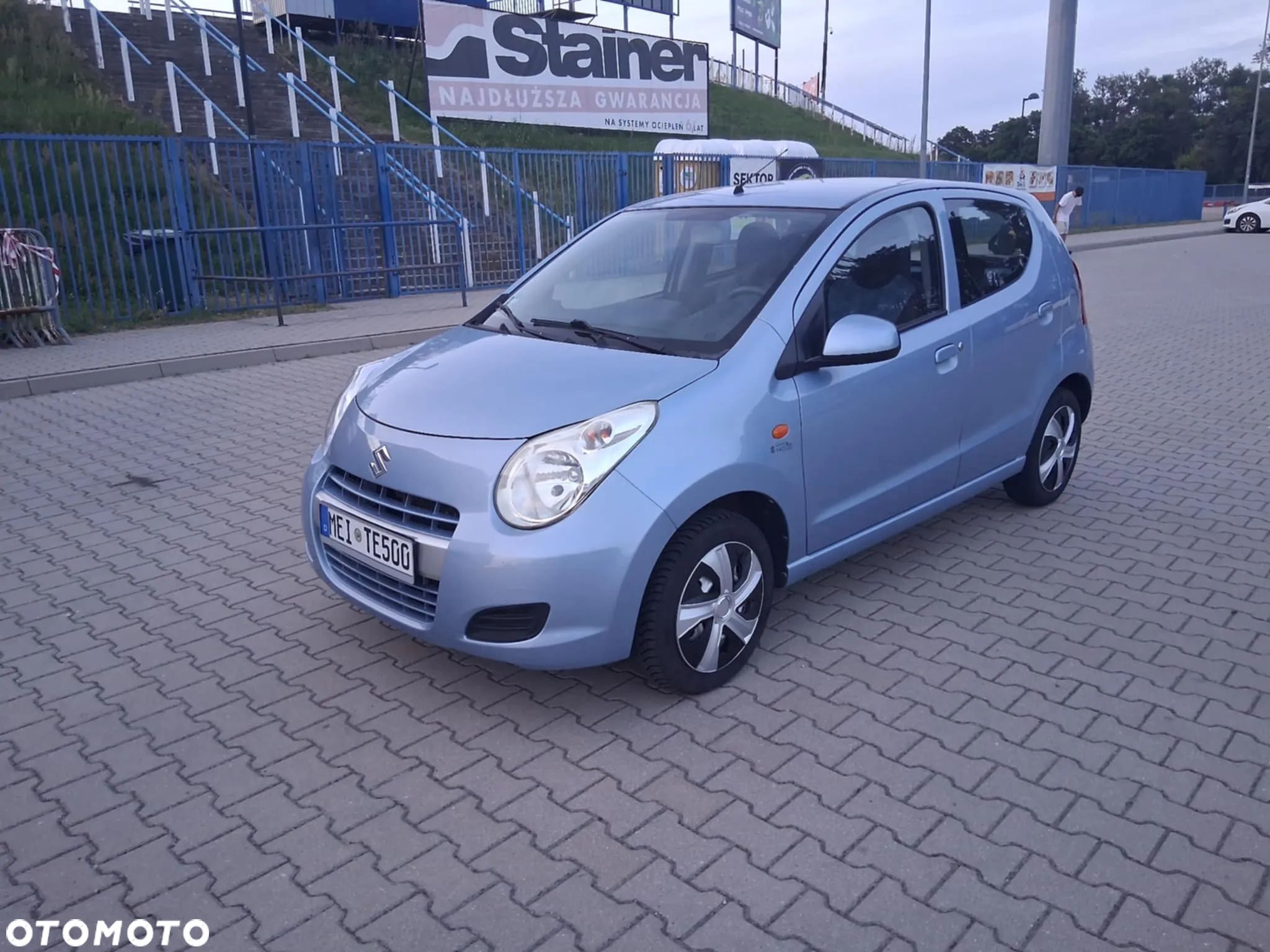 Suzuki Alto - 1