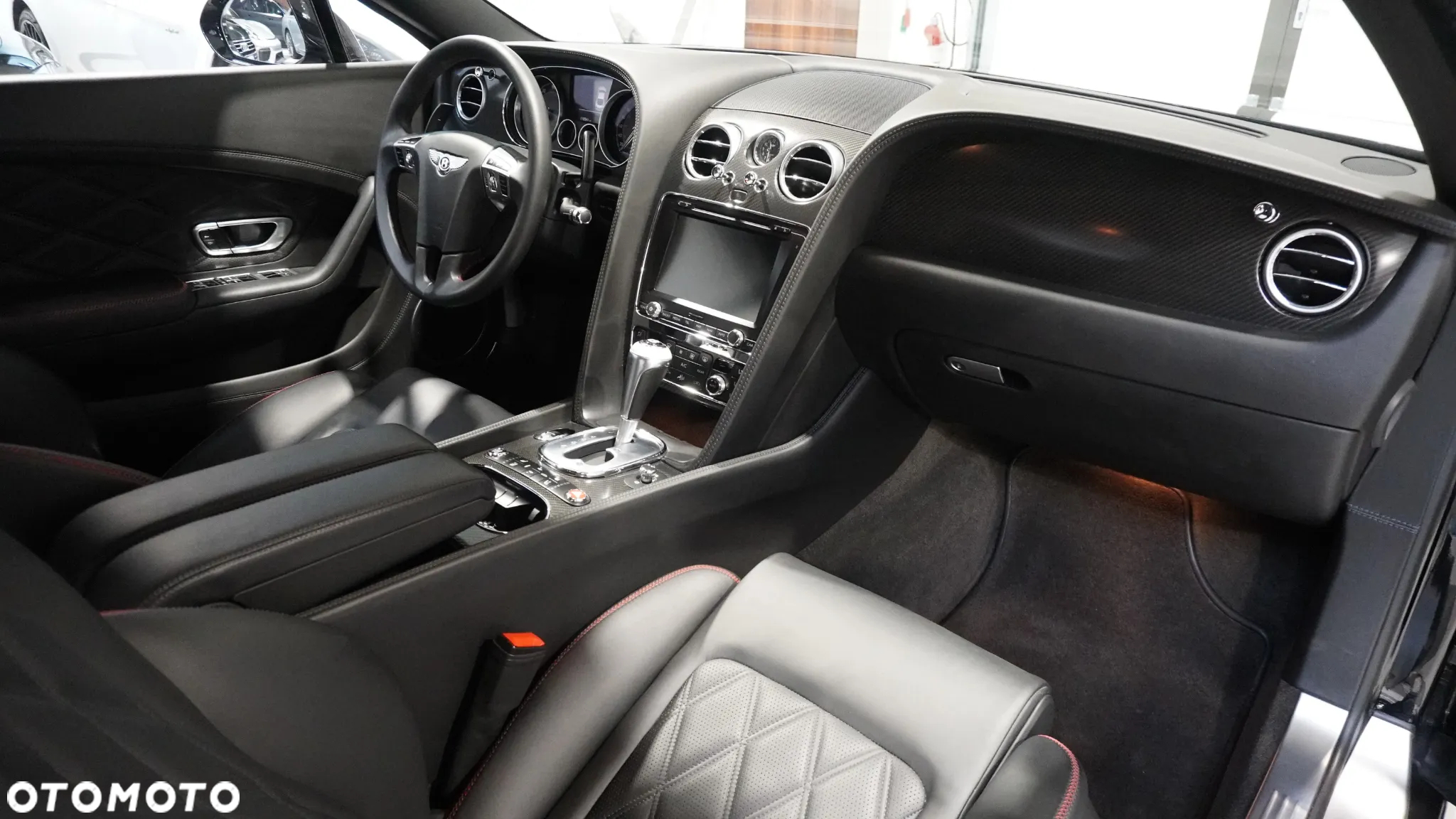Bentley Continental GT V8 S - 7