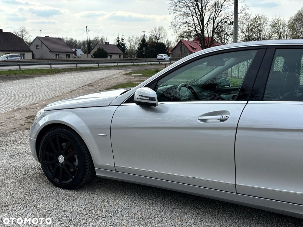 Mercedes-Benz Klasa C - 31