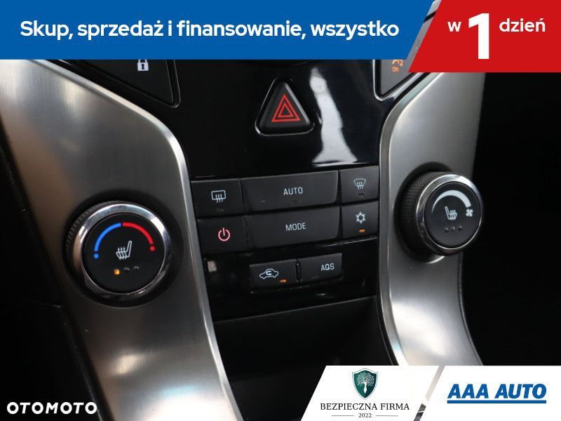 Chevrolet Cruze - 18