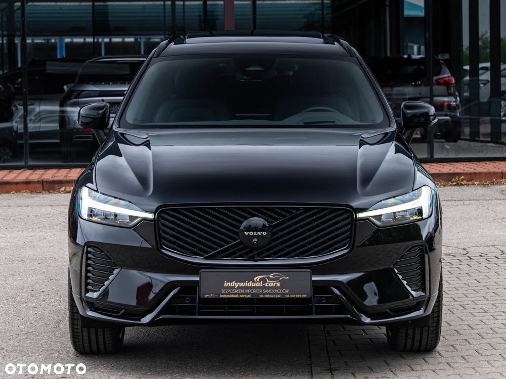Volvo XC 60 B5 B AWD Plus Dark - 15
