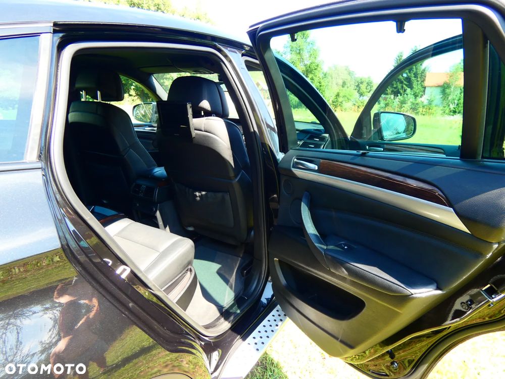BMW X6 - 30