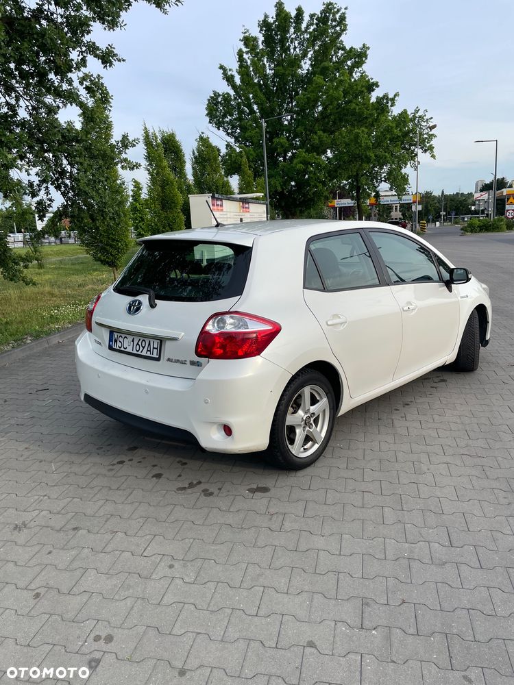 Toyota Auris - 4