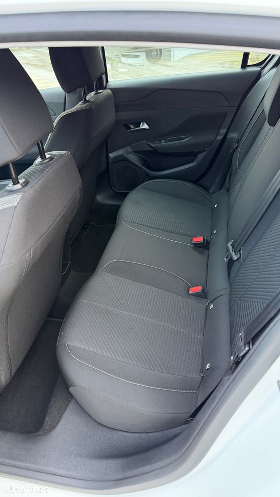 Peugeot 308 PureTech 130 EAT8 Active Pack - 6