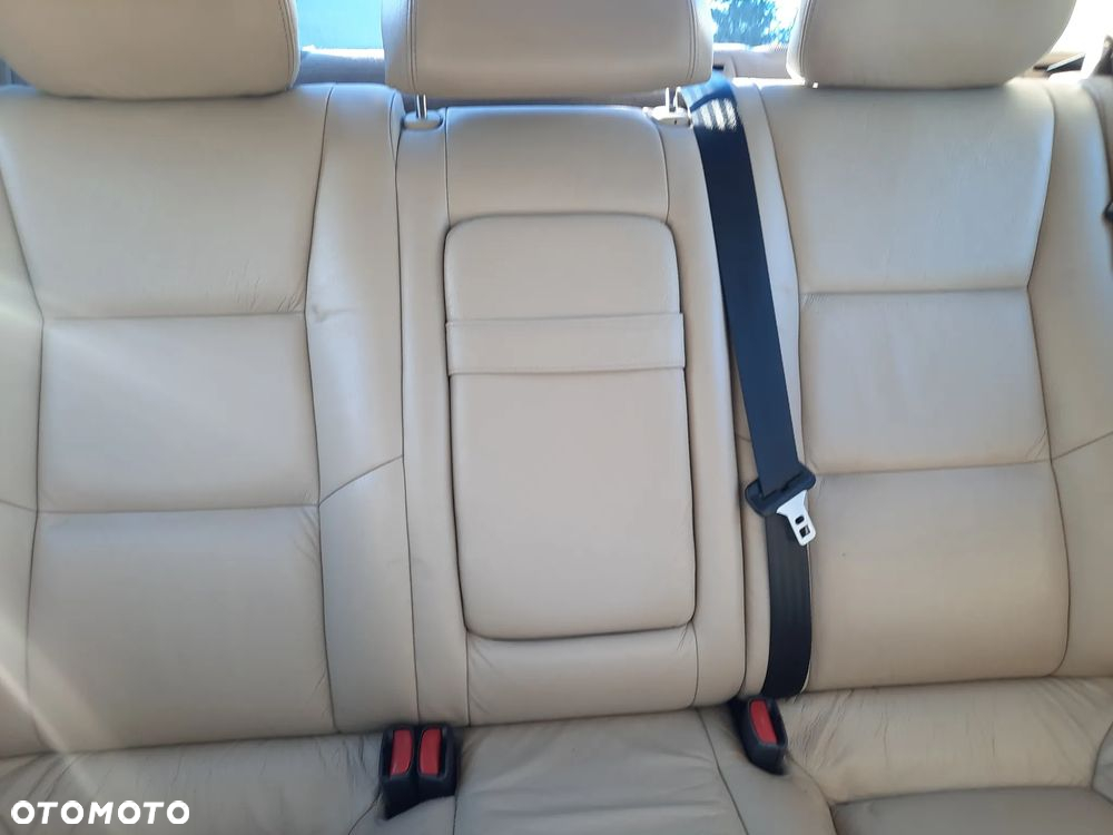 Volvo S60 - 12