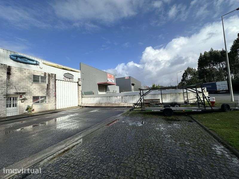 Pavilhao com 2 pisos ( ronda os 800m2) Esposende - Grande imagem: 5/9