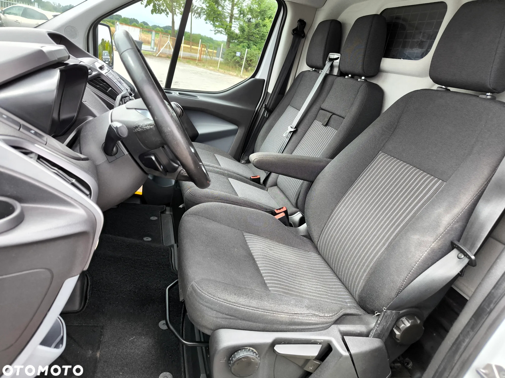 Ford Transit Custom - 16