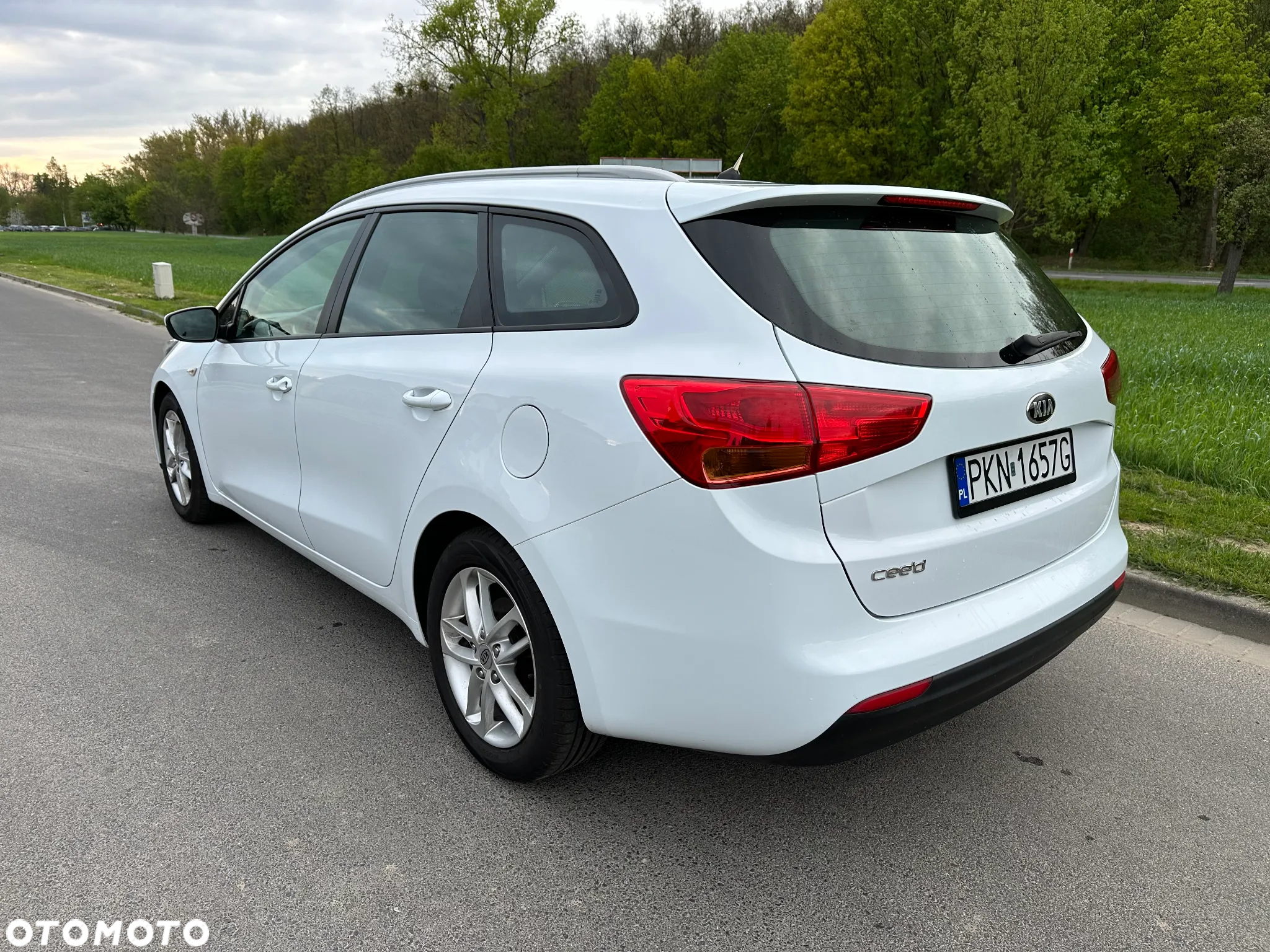 Kia Ceed 1.6 GDI Edition 7 - 4