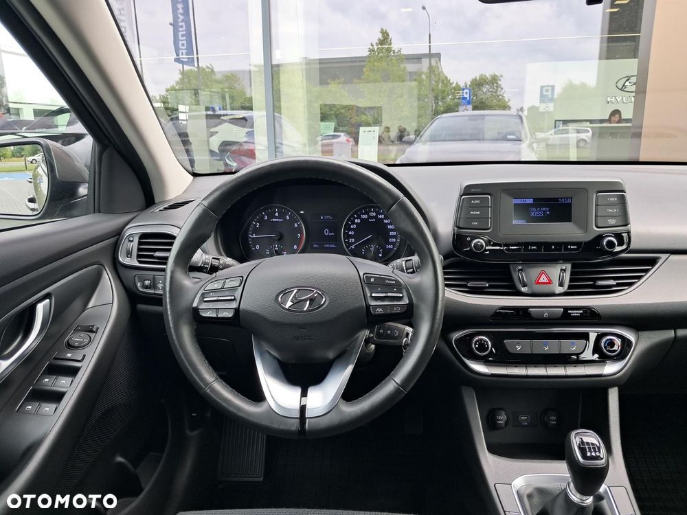 Hyundai i30 - 16