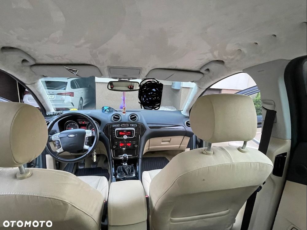 Ford Mondeo 1.8 TDCi Ghia - 18