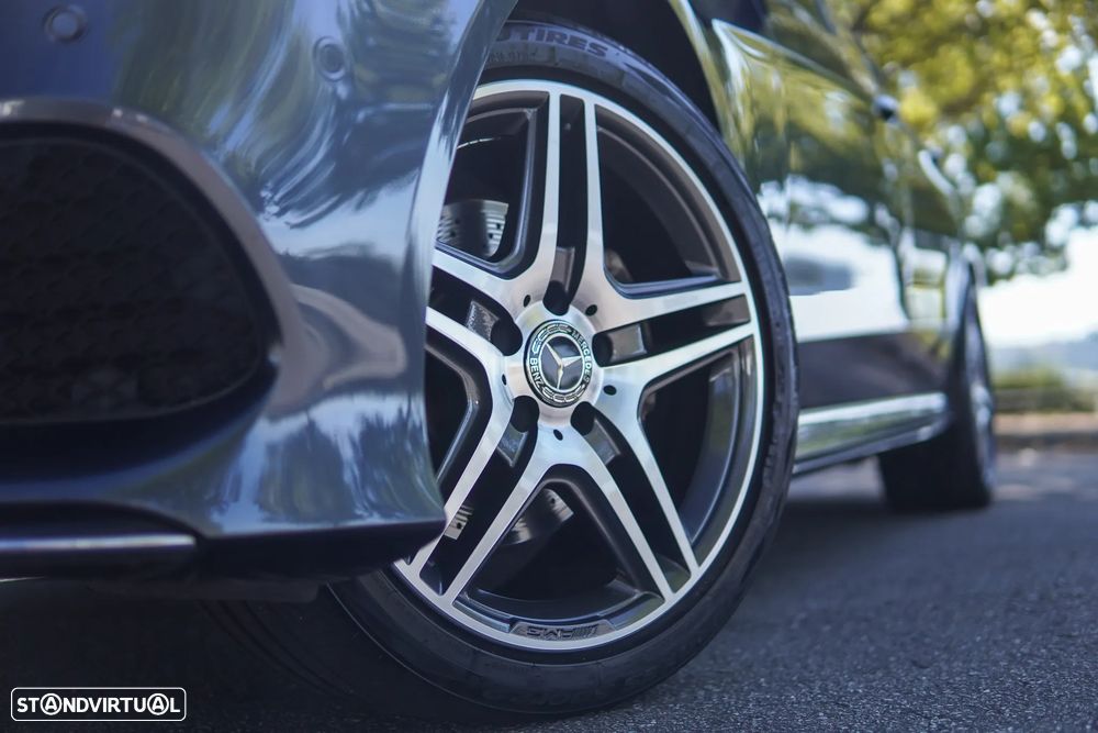 Mercedes-Benz E 300 Bluetec Hybrid Avantgarde - 13