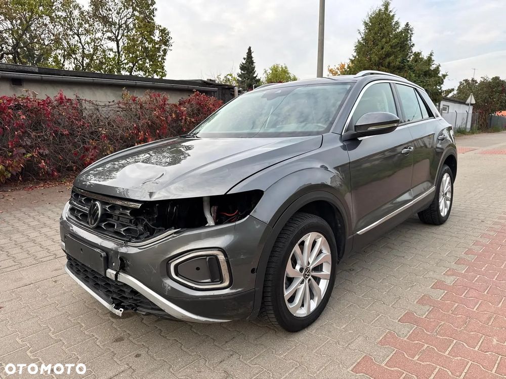Volkswagen T-Roc - 12