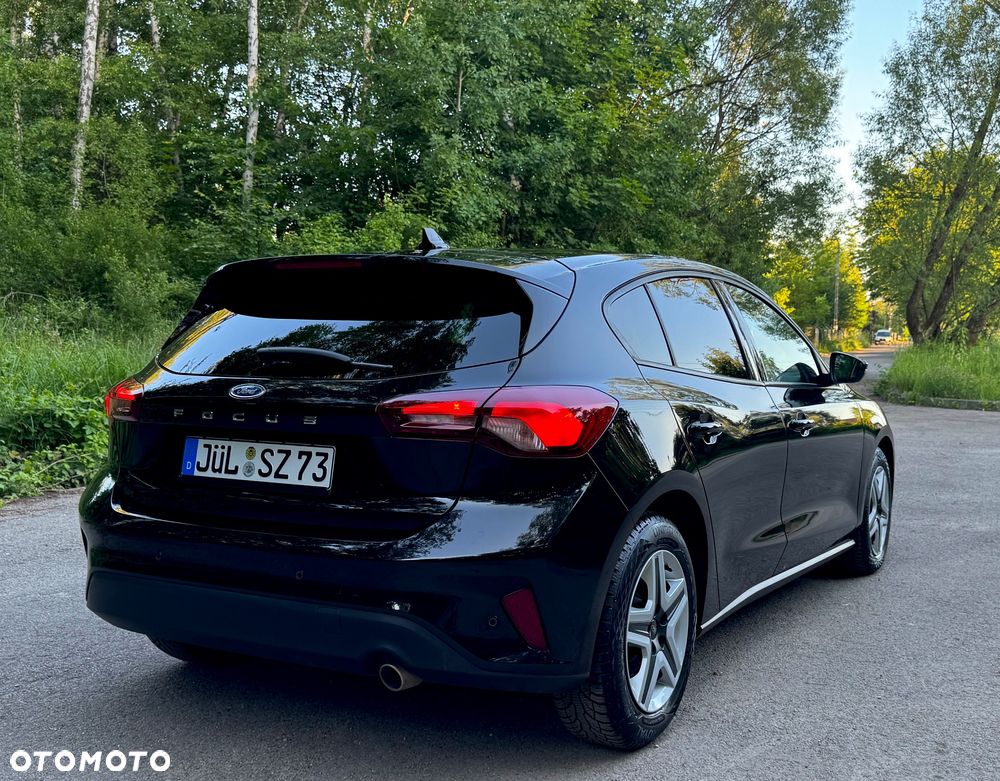 Ford Focus - 10