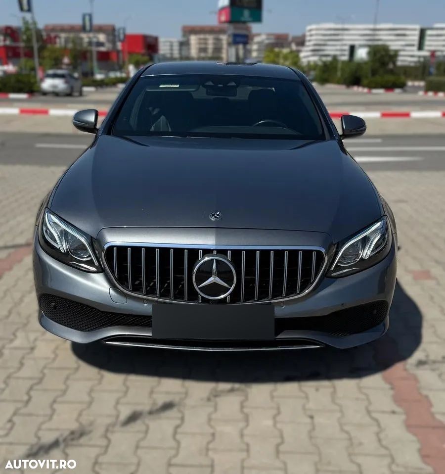 Mercedes-Benz E 220 d 4MATIC 9G-TRONIC - 2