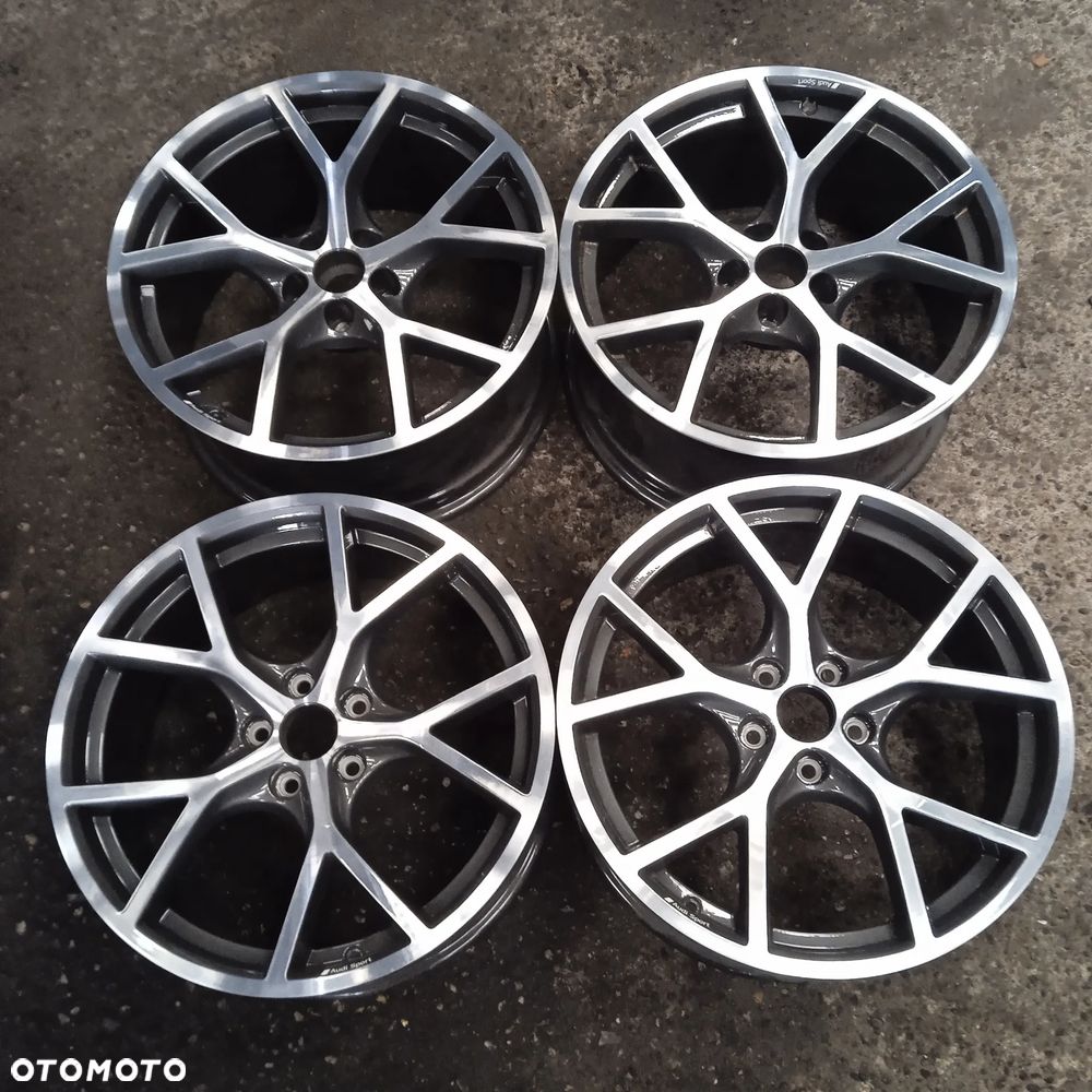 Felgi Audi RS3 8Y 19" ET46 - 1