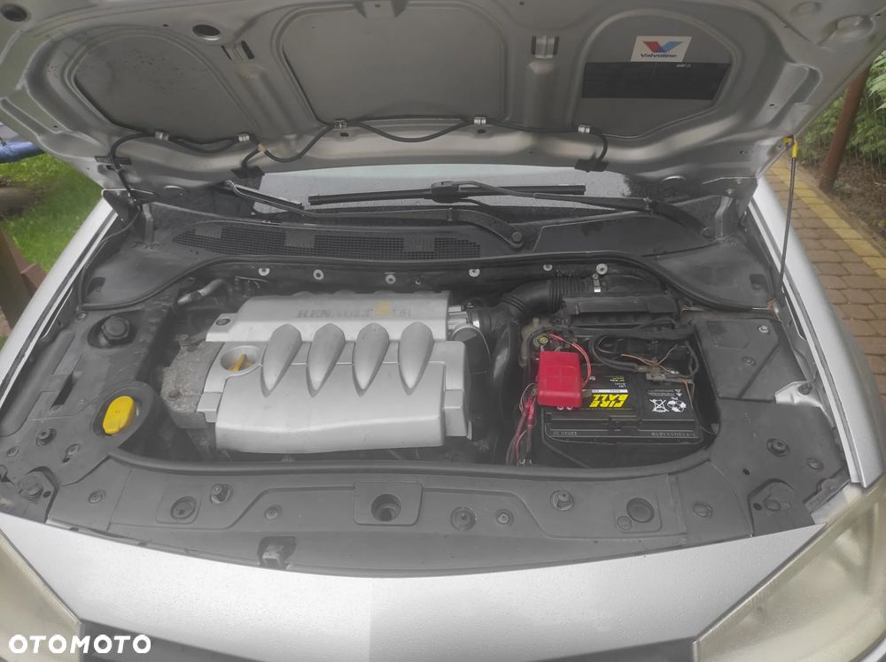 Renault Megane 1.6 16V Authentique - 10