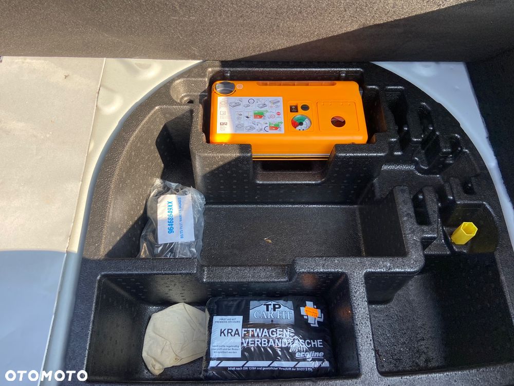 Peugeot RCZ 1.6 155 THP Automatik - 16